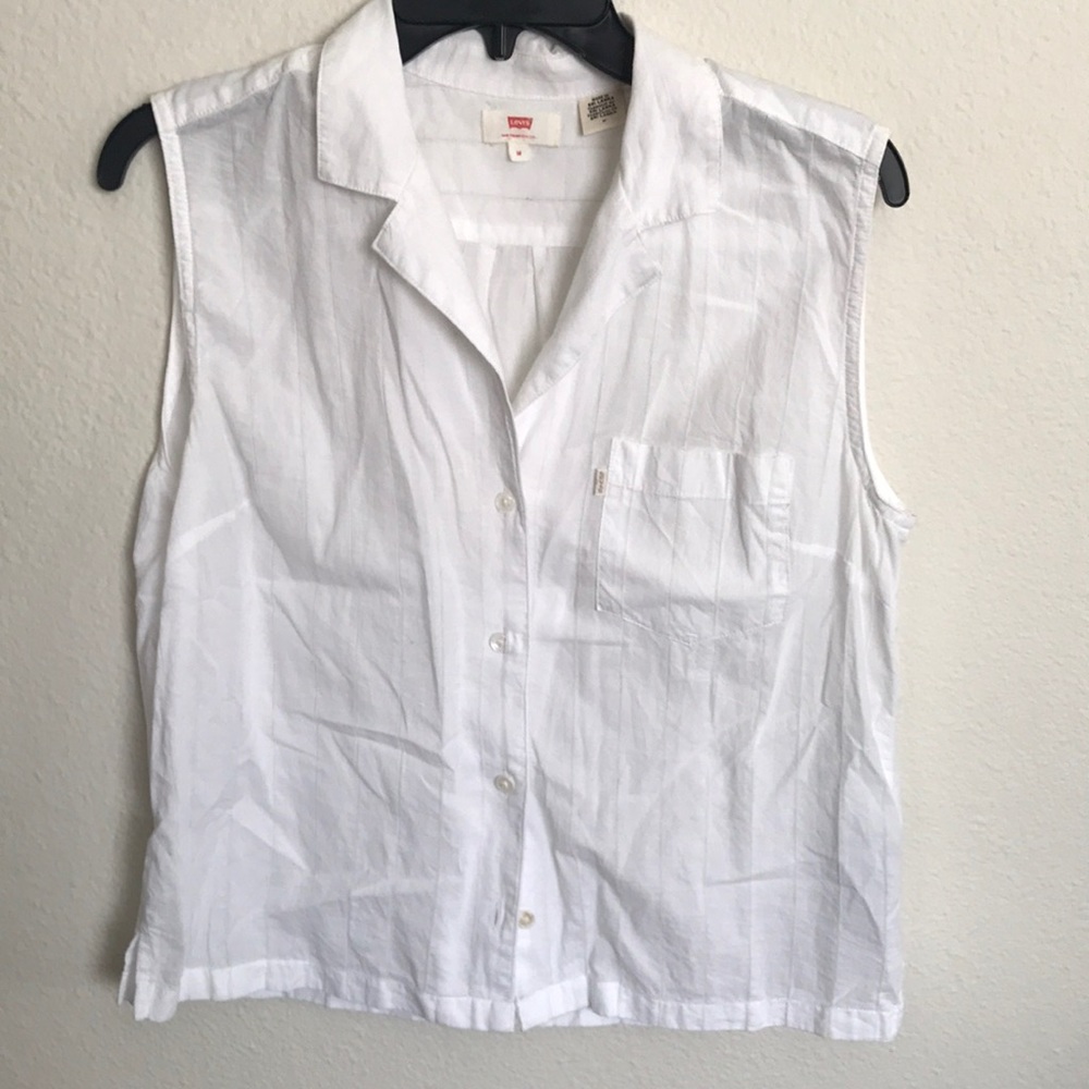 Levi’s shirt size M color white